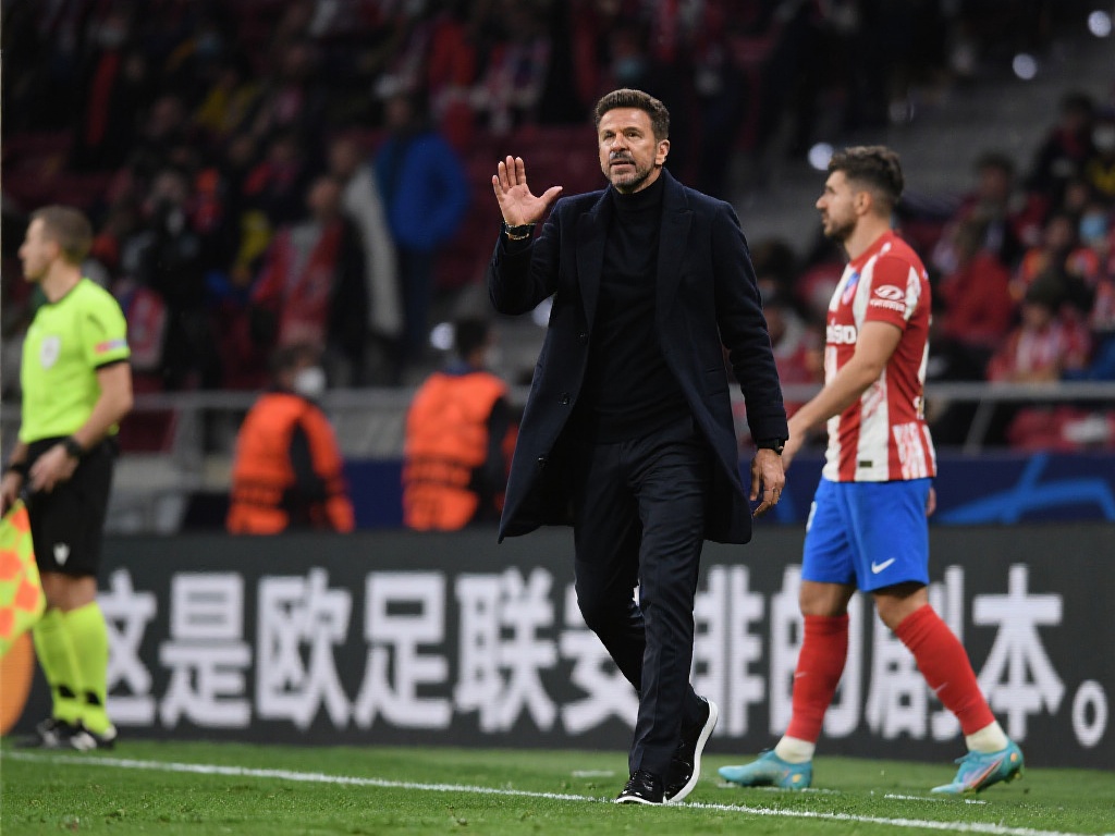 山东队勇夺铁人三项混合接力赛金牌荣耀